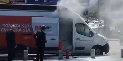 CHP seçim aracı alev alev yandı