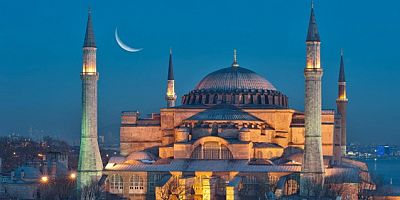 Danıştay kararından sonra Ayasofya'da namaz