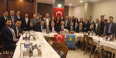 DEVLETİMİZİN VE ASKERİMİZİN YANINDAYIZ