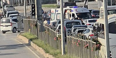 Direksiyon Başında Baygınlık Geçiren Sürücünün Yardımına Trafik Polisleri Yetişti