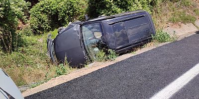 DİREKSİYON BAŞINDA SU İÇMEK İSTEDİ ŞARAMPOLE YUVARLANDI