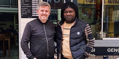 Efsane Golcü Coulibaly İnegöl’de Paça İçti