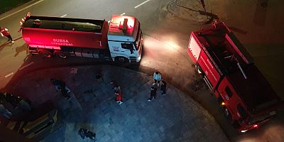 Ertuğrulgazi Caddesi’nde korkutan yangın