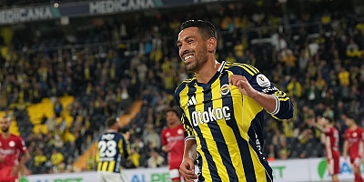 Fenerbahçe'de 2 futbolcu kadro dışı