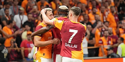 Galatasaray 2’de 2 ile başladı