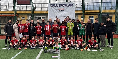 Gazipaşa Ortaokulu Yıldız Erkek Futbol Takımı Türkiye Yarı Finallerinde!