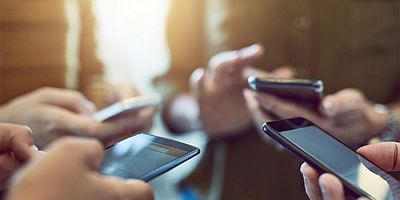 Gece yarısı gelen mesaj paniği  binlerce telefon kapanma riskiyle karşı karşıya