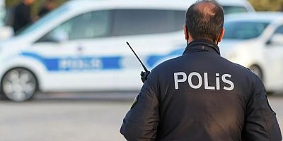 Genç kız bir anda ortadan kayboldu