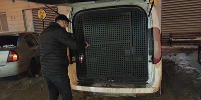 Giyim mağazası deposunda yakalanan hırsızlık zanlısı gözaltına alındı