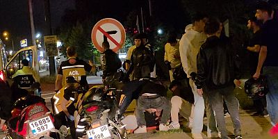 Hikmet Şahin Köprülü Kavşağı’nda Motosikletler Çarpıştı: 1 Yaralı