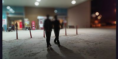 Hırsızlık yaparken yakalandı