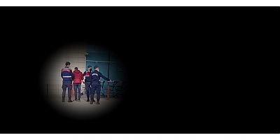 Hırsızlıktan aranan şahıs Jandarma’dan kaçamadı