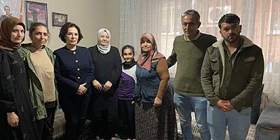 Hülya Koçyiğit, Bursa'da şehit ailesini ziyaret etti
