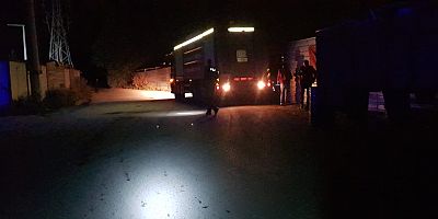 Hurdalık alandaki yangın korkuttu