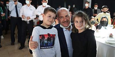 İçişleri Bakanı Soylu, Bursa'da yetim ve öksüz çocuklarla bir araya geldi: 