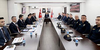 İçişleri Bakanı Yerlikaya, kentteki son olaylara ilişkin İstanbul Emniyet Müdürlüğünden bilgi aldı: