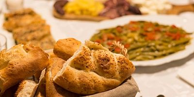 İftar yemeğinde 13 kişiye virüs bulaştı