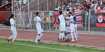 İLK İÇ SAHA MAÇINDAN BOYNUMUZ BÜKÜK AYRILDIK