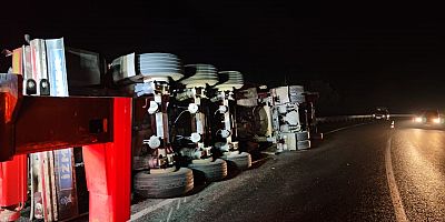 İnegöl-Ankara Karayolu’nda Kimyasal Madde Yüklü Tanker Devrildi: 1 Ölü