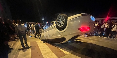 Takla atıp ters duran araçta 3 kişi yaralandı 