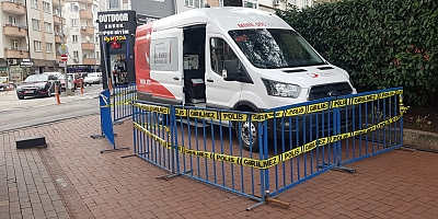 İNEGÖL BELEDİYESİ ÖNÜNDE MOBİL GÖÇ NOKTASI OLUŞTURULDU