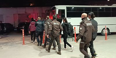 İnegöl'de 30 düzensiz göçmen yakalandı