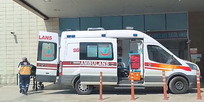 İnegöl’de Ambulans ile kamyonetin karıştığı kazada 7 kişi yaralandı.