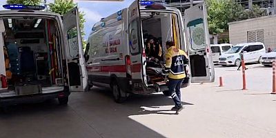     İnegöl’de Bıçaklı Kavga: 1 Yaralı, Şüpheli Kaçtı