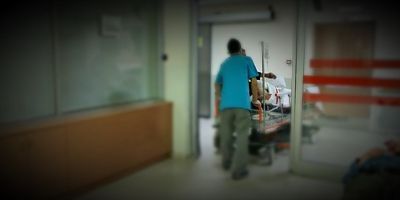 İNEGÖL'DE BIÇAKLI KAVGA