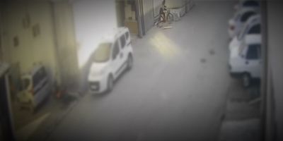 İnegöl’de bisiklet hırsızlığı güvenlik kameralarına yansıdı