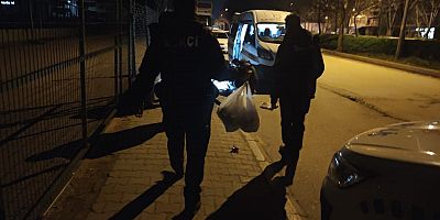 İnegöl’de Büfe Hırsızları Gece Bekçilerine Yakalandı