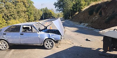 İnegöl’de devrilen otomobildeki 2 kişi yaralandı