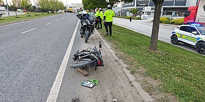 İnegöl’de “Dur” İhtarına Uymayan Motosiklet Sürücüsü Kaza Yaptı