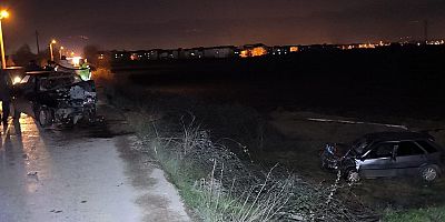 İNEGÖL'DE FECİ KAZA 3 KİŞİ YARALANDI