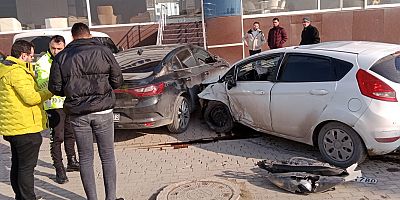 İnegöl'de feci kaza kamerada 