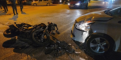 İnegöl’de Gece Saatlerinde Kaza: Motosiklet Sürücüsü Yaralandı