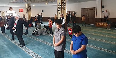 İnegöl’de gençlere hem izcilik hem manevi gelişim desteği