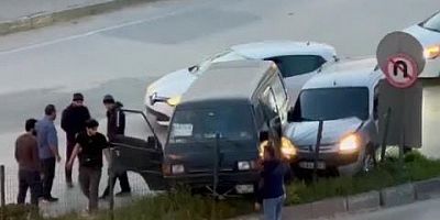 İnegöl'de İftar Saati Kaza: 3 Yaralı