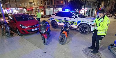 İnegöl’de iki motosiklet çarpıştı: 2 yaralı