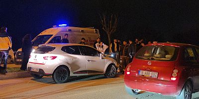 İnegöl’de İki Otomobil Çarpıştı: 1 Yolcu Yaralandı