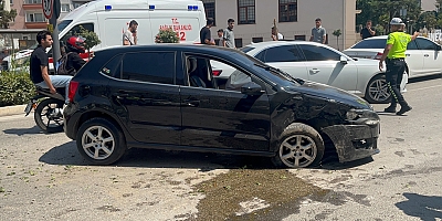 İnegöl’de İki Otomobil Çarpıştı: 4 Yaralı