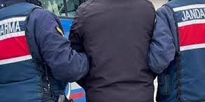 İnegöl’de Jandarmadan Uyuşturucu Operasyonu: Bonzai, Hap, Altın ve 250 Bin Lira Ele Geçirildi