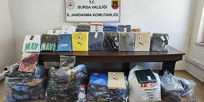 İnegöl’de  kaçak kıyafet operasyonu: 2 milyon TL değerinde malzeme ele geçirildi