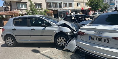 İnegöl'de korkutan kaza 