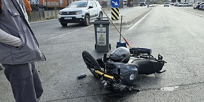 İnegöl’de Minibüs ile Motosiklet Çarpıştı: 1 Kişi Ağır Yaralandı