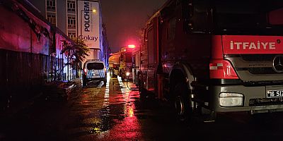 İnegöl'de Mobilya Atölyesinde Yangın: Maddi Hasar Meydana Geldi