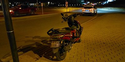 İnegöl’de Motosiklet Otomobile Çarptı: Maddi Hasar Oluştu