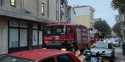 İNEGÖL’DE MUTFAKTA YANGIN: ÇOCUK HASTANEYE KALDIRILDI