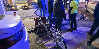 İnegöl’de otomobil ile bisiklet çarpıştı: Maddi hasarlı kaza
