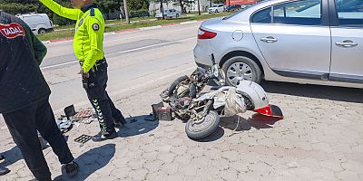 İnegöl’de Otomobil ile Elektrikli Bisiklet Çarpıştı: 1 Ağır Yaralı